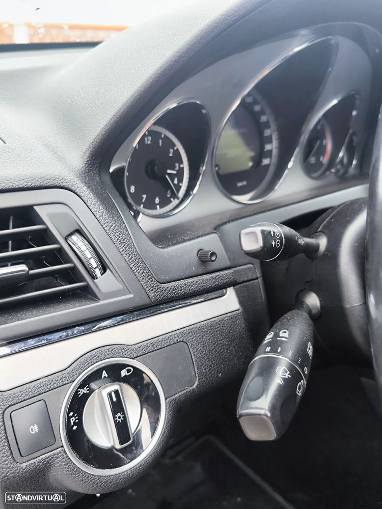 Mercedes-Benz E 220 CDi Elegance BlueEfficiency - 12