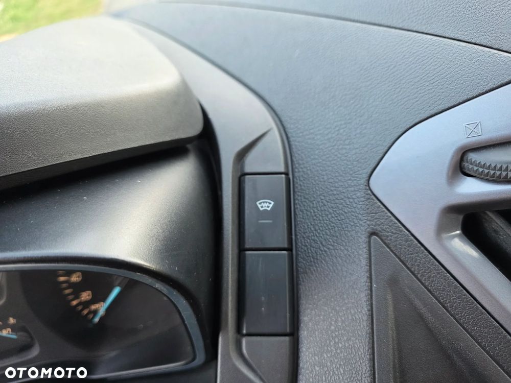 Ford Transit Custom - 27