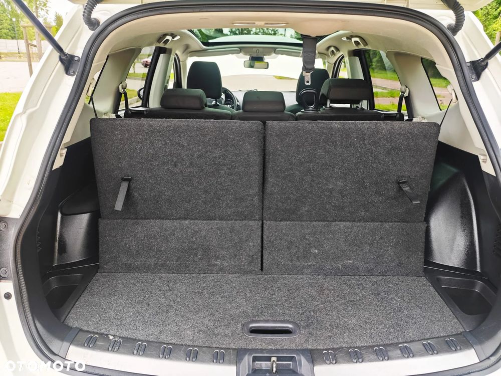Nissan Qashqai+2 - 20