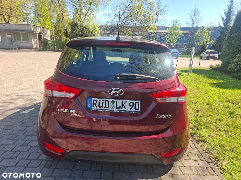 Hyundai ix20 1.4 blue Passion - 34