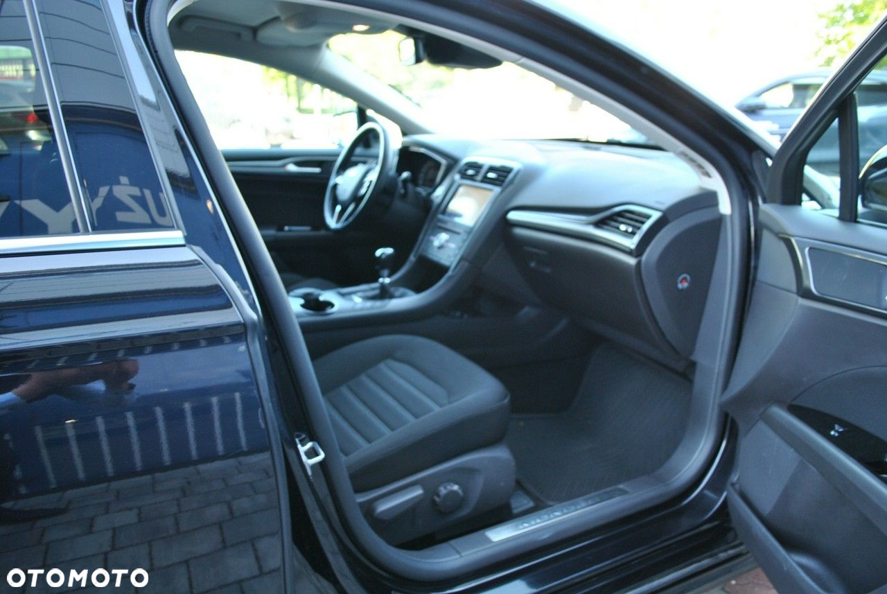Ford Mondeo 2.0 EcoBlue Titanium - 29