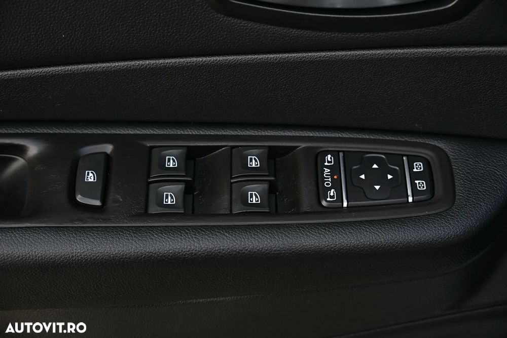 RENAULT Captur 2018 — imagine 37