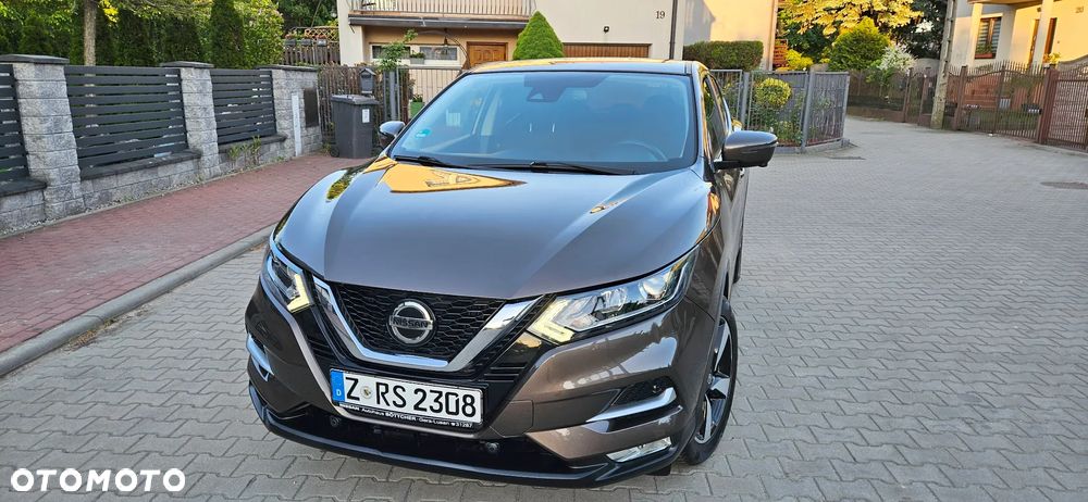 Nissan Qashqai 1.3 DIG-T DCT TEKNA+ - 1