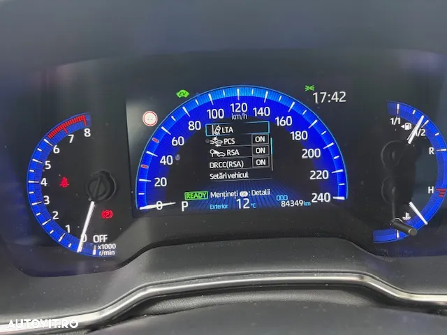 Toyota Corolla - 10