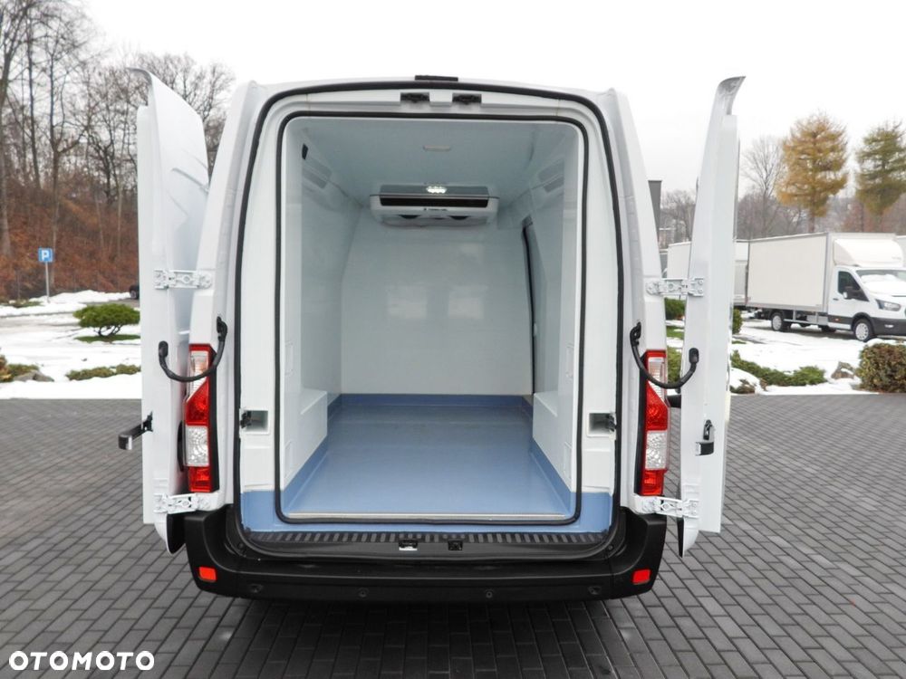 Renault MASTER FURGON CHŁODNIA  -10*C ZASILANIE 230V TEMPOMAT NAWIGACJA LEDY KLIMATYZACJA  150KM - 14