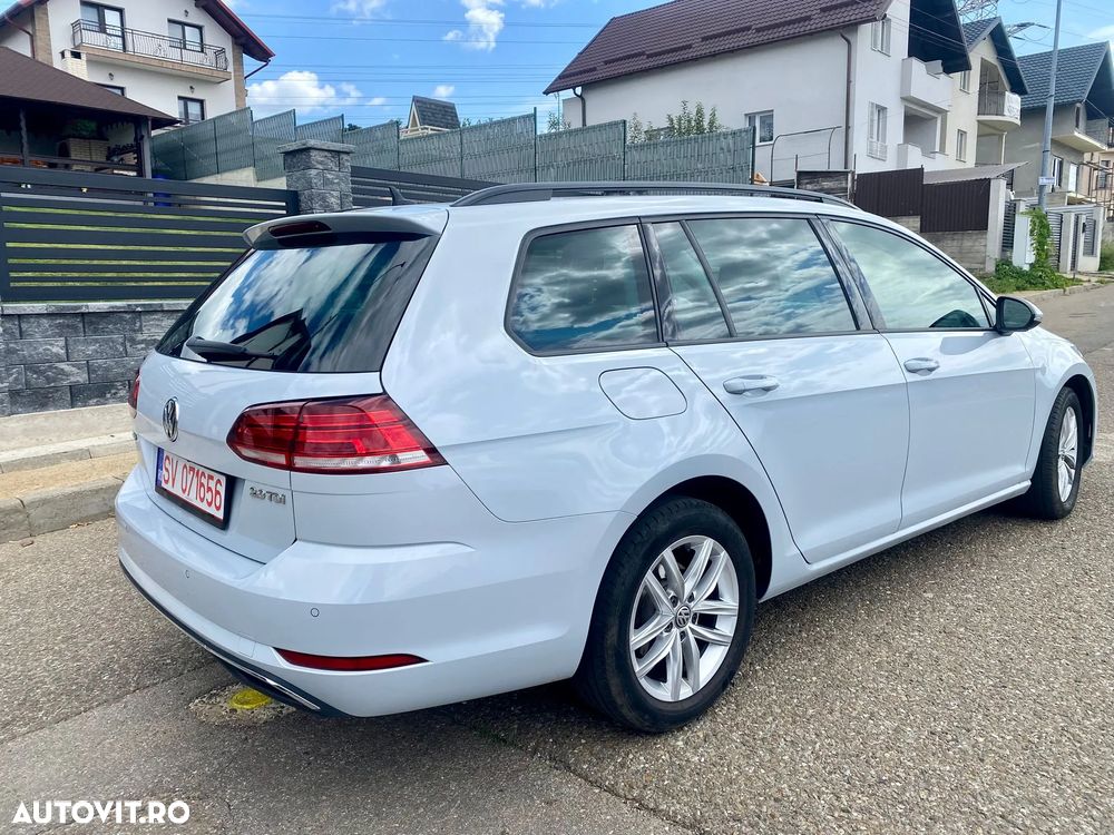 Volkswagen Golf 2.0 TDI Highline - 6