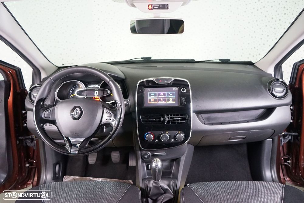 Renault Clio Sport Tourer 1.5 dCi Confort - 16