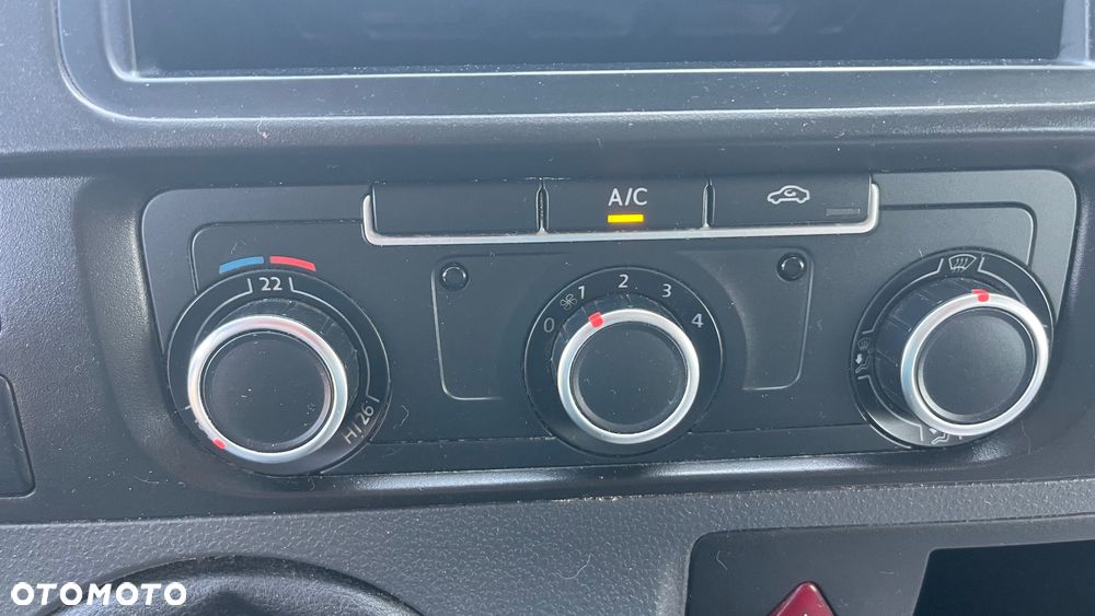Volkswagen Doka , podwójna kabina , kontener brygadówka - 9