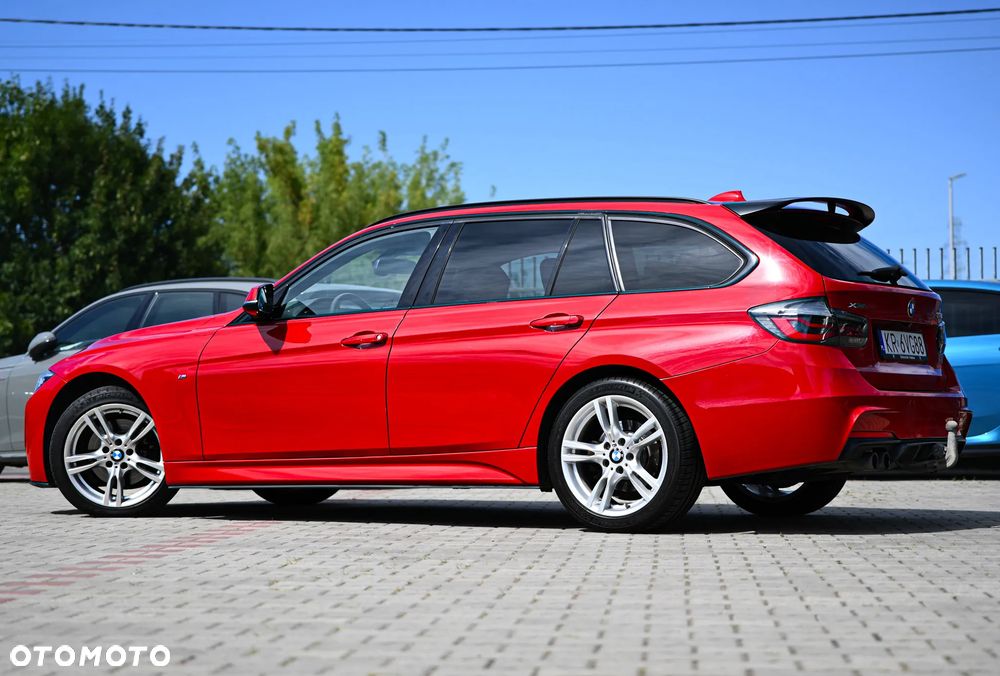 BMW Seria 3 330i GPF xDrive M Sport Shadow - 38
