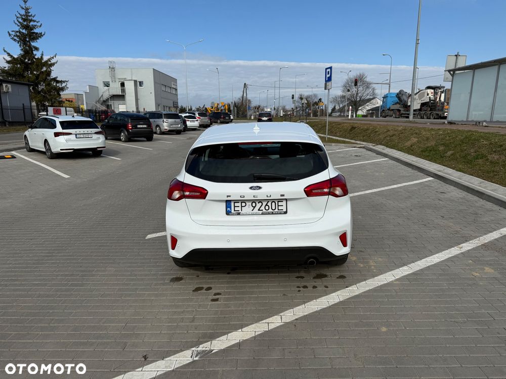 Ford Focus 1.5 TDCi Trend Sport PowerShift - 5