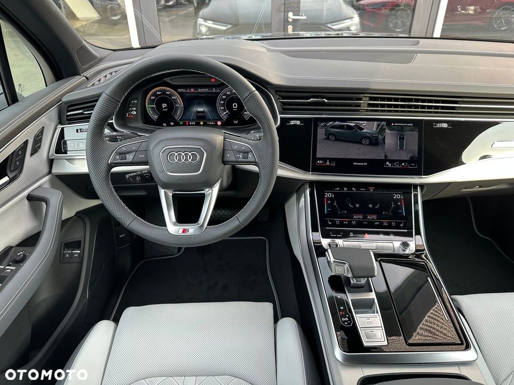 Audi Q7 - 17