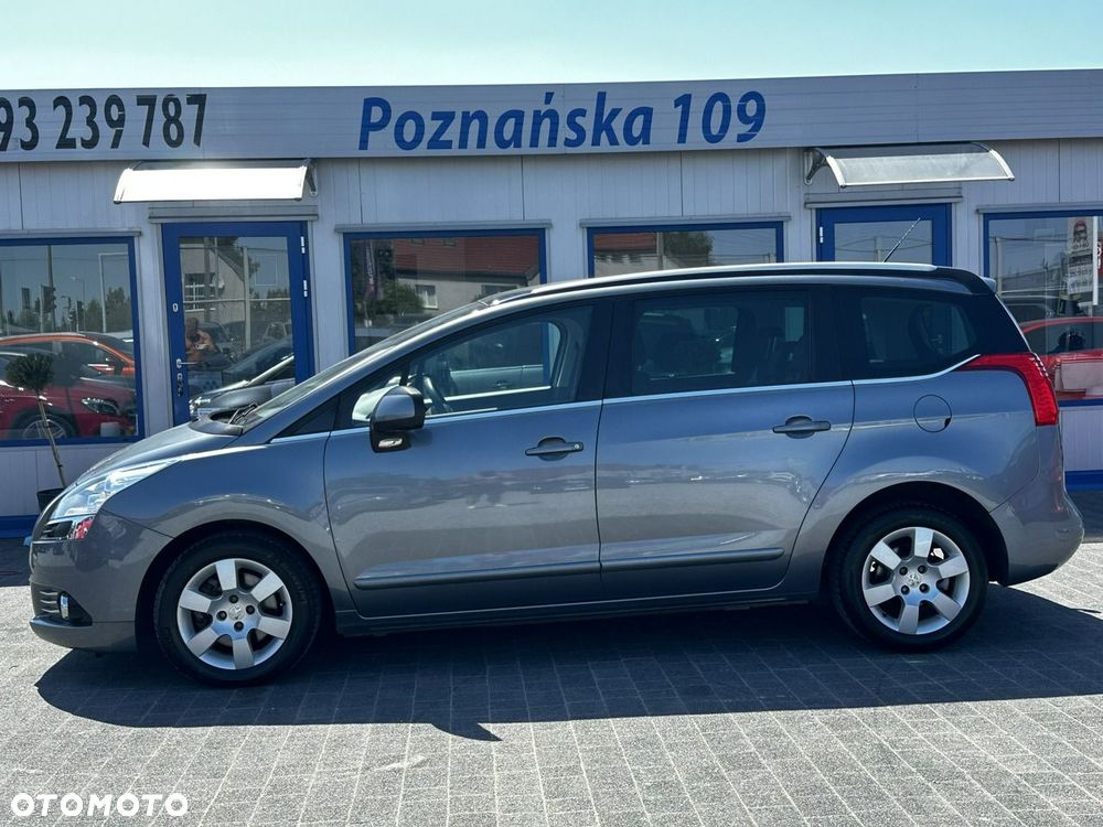 Peugeot 5008 - 18
