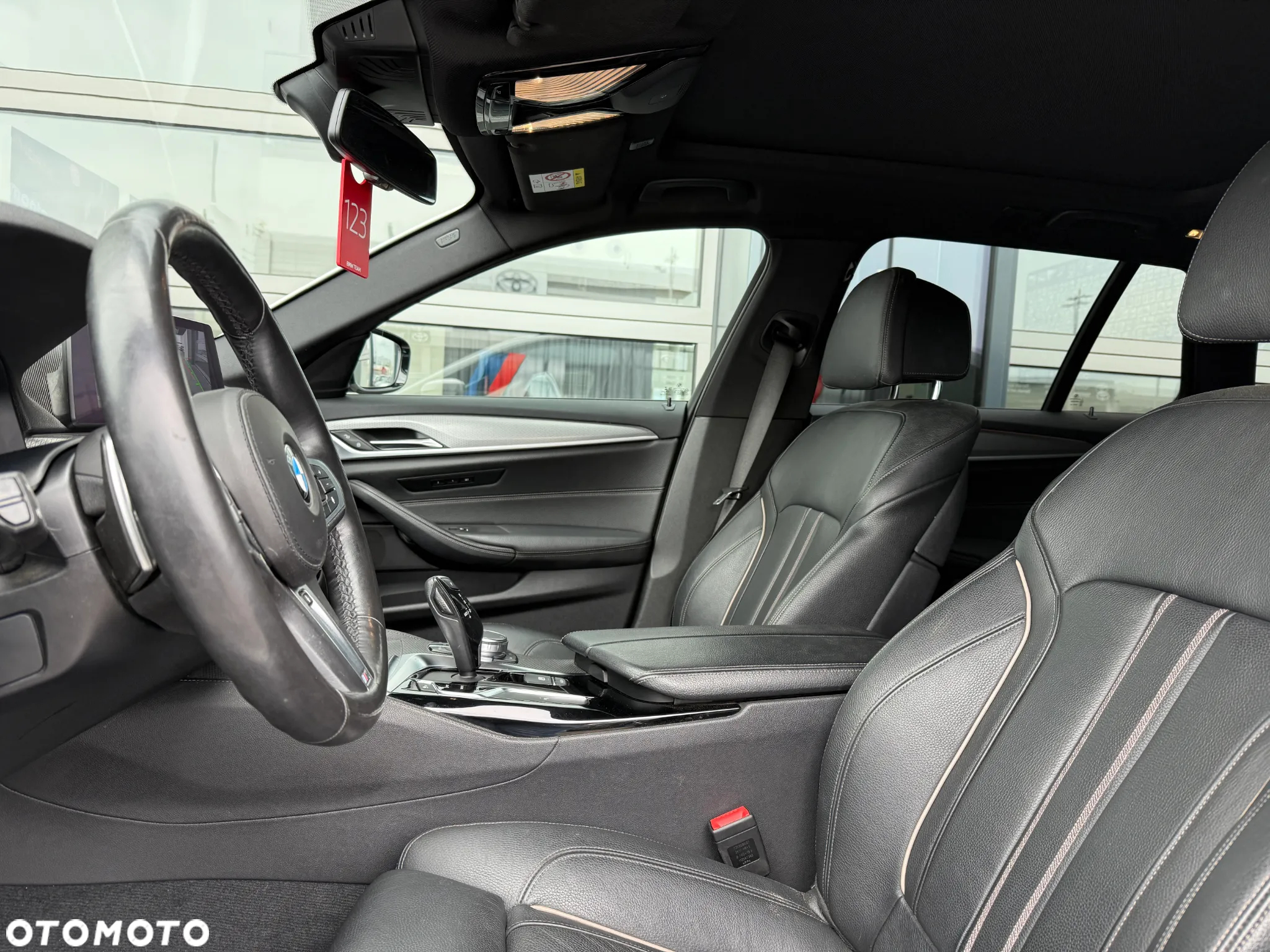 BMW Seria 5 520d Touring Sport Line - 23