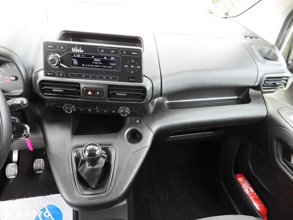 Toyota PROACE CITY  FURGON CHŁODNIA  -15*C ZASILANIE 230V TEMPOMAT KLIMATYZACJA  100KM - 33