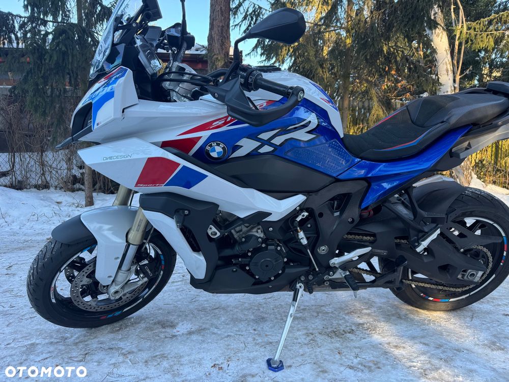 BMW XR - 1