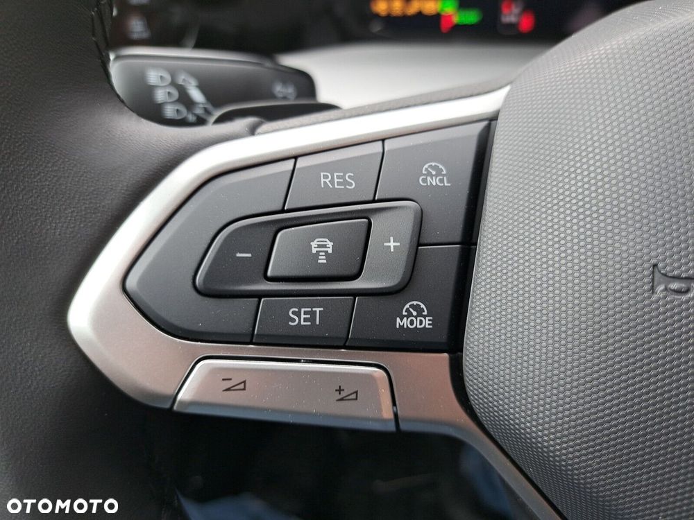 Volkswagen Golf - 27