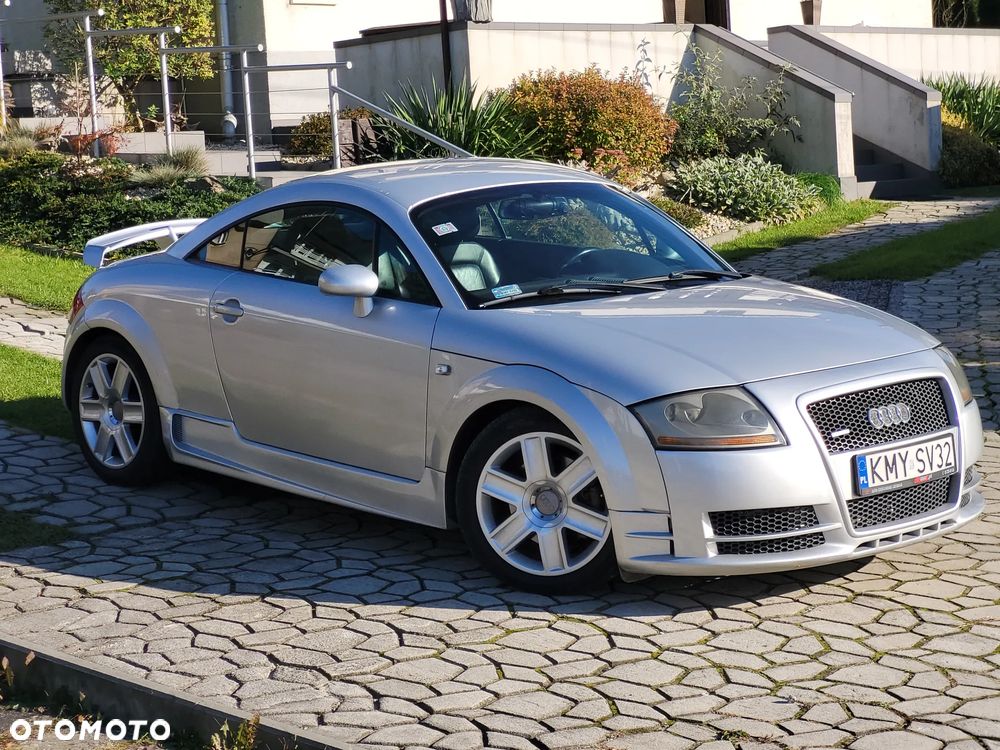 Audi TT Coupé 1.8T Quattro - 1