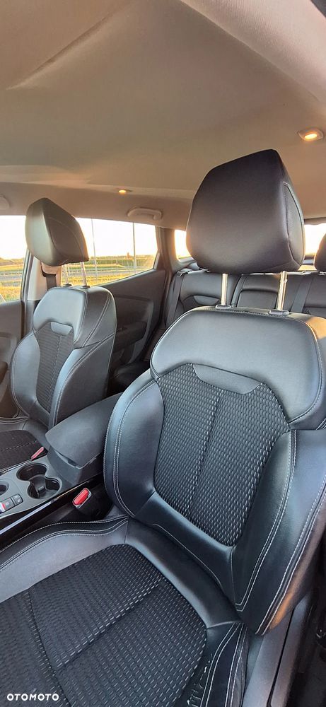Renault Kadjar 1.2 Energy TCe Limited - 9
