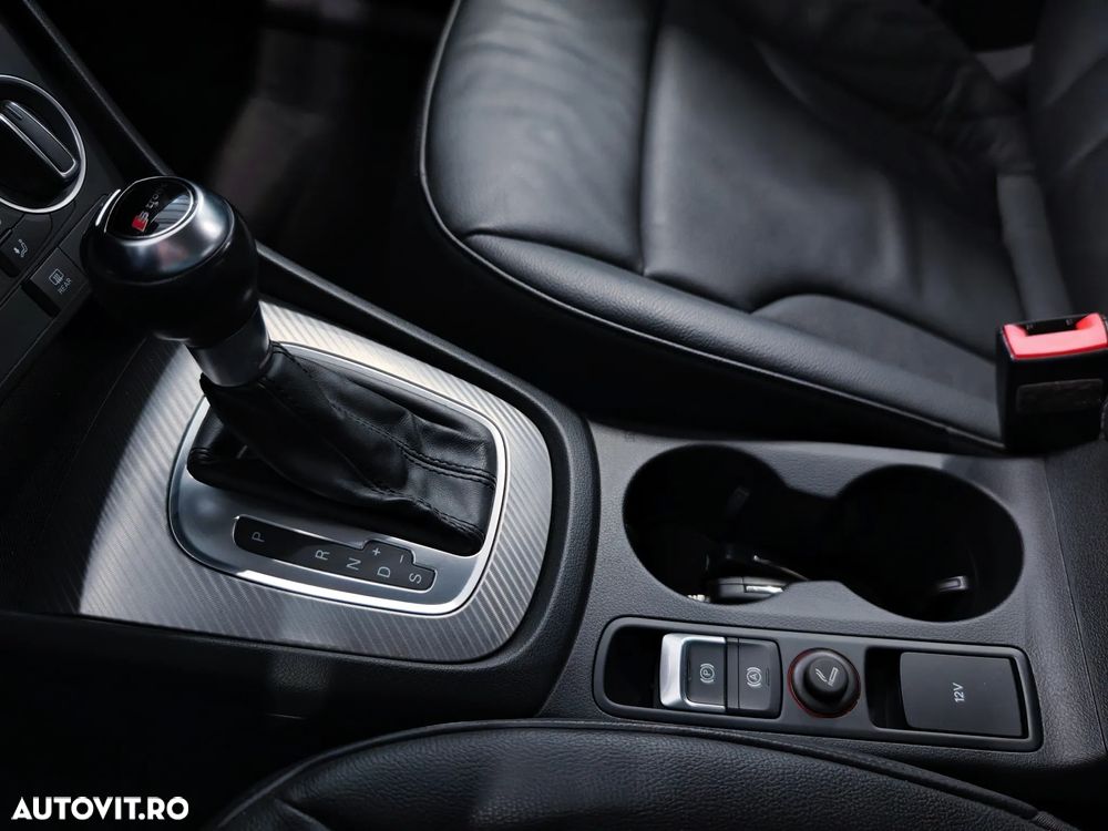 Audi Q3 2.0 TFSI Quattro Stronic Design - 12
