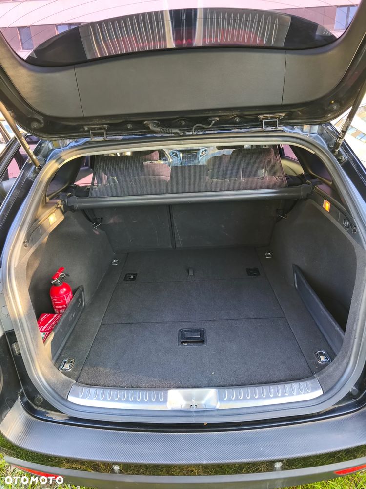 Hyundai i40 Kombi 1.6 Trend - 31
