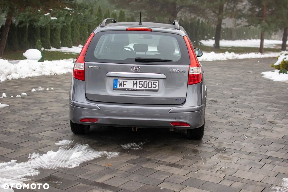 Hyundai i30 - 23