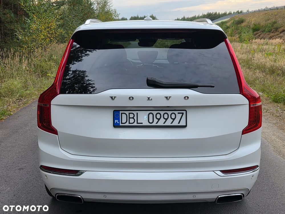Volvo XC 90 - 12