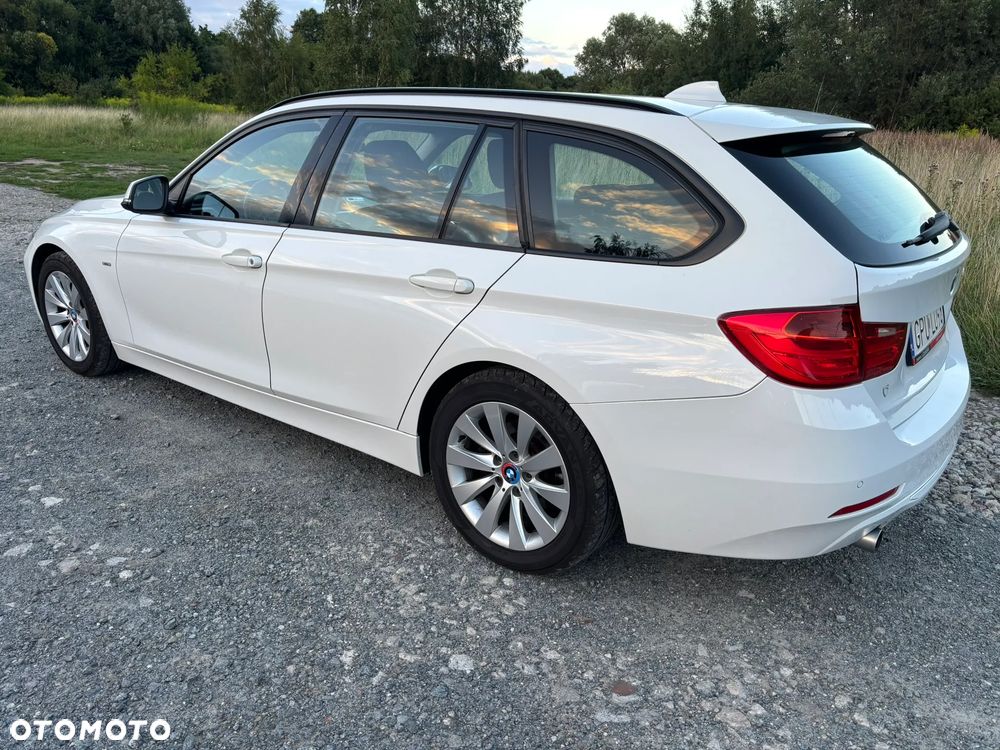 BMW Seria 3 320d Efficient Dynamics Edition Modern Line - 21