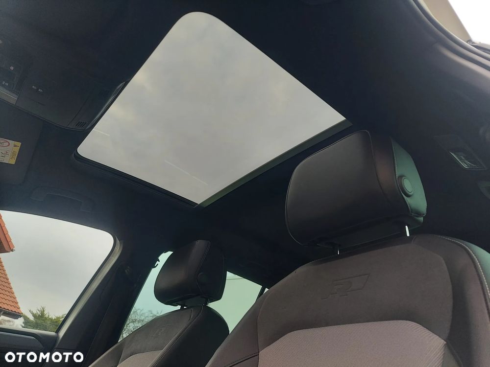 Volkswagen Tiguan 2.0 TDI SCR 4MotION DSG R-Line - 17