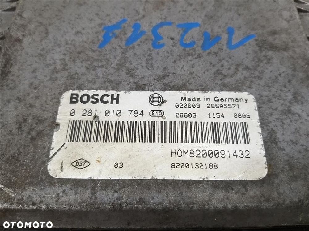 Komputer sterownik silnika Nissan Interstar  2.5DCI 115KM MASTER II BOSCH - 2