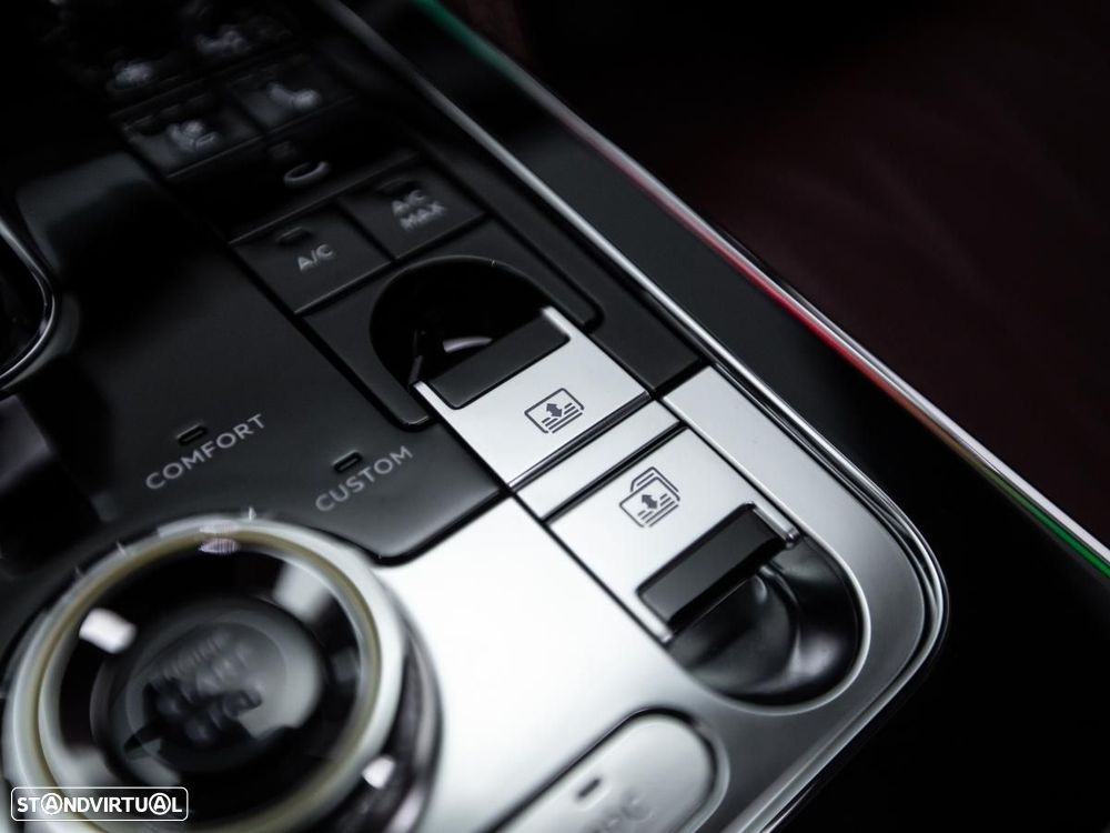Bentley Flying Spur W12 - 35