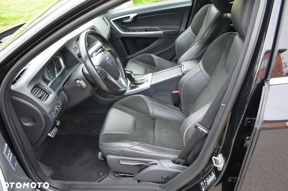 Volvo V60 - 22