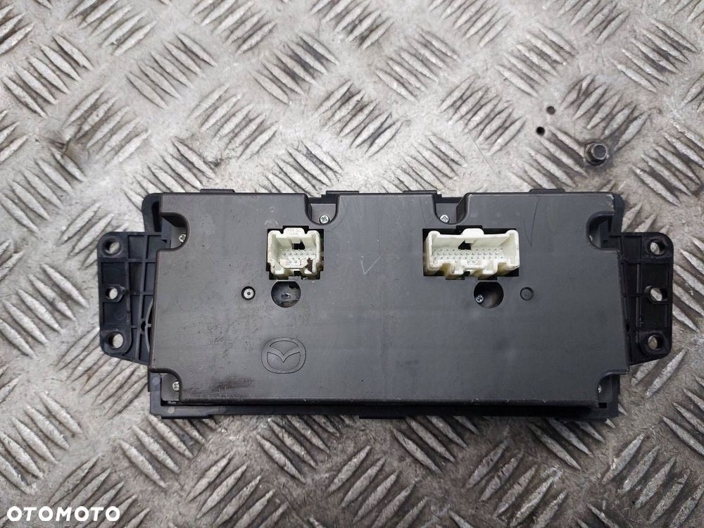 PANEL NAWIEWU MAZDA 6 II GH GAM761190B - 2