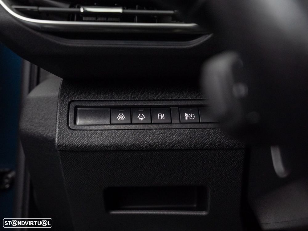 Peugeot 3008 1.6 Hybrid4 GT e-EAT8 - 19