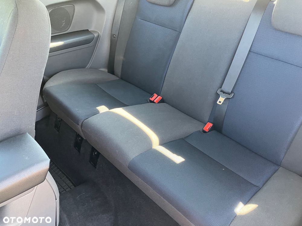Ford Focus 1.8 TDCi Sport - 8