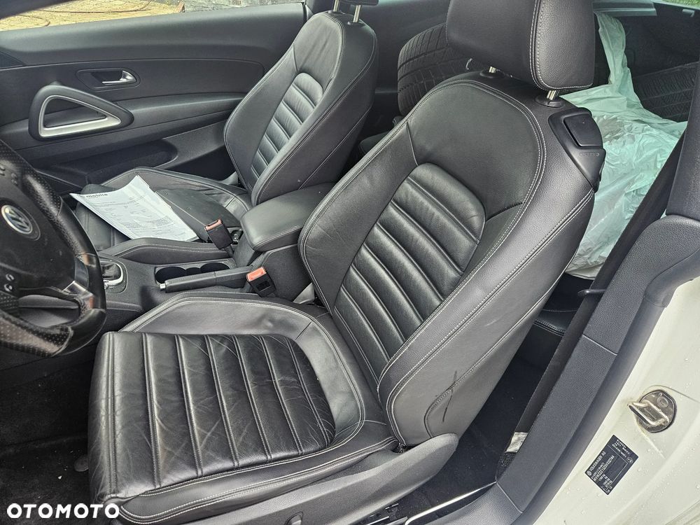 Volkswagen Scirocco 2.0 TSI DSG - 13