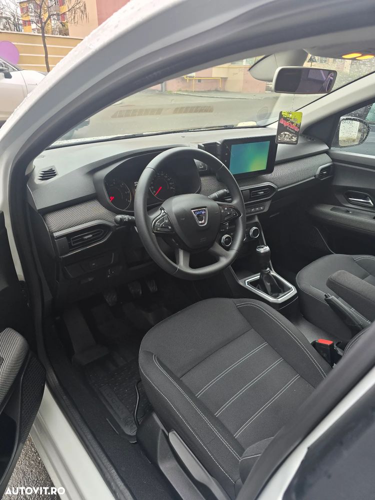 Dacia Logan TCe 90 MT6 Prestige - 6