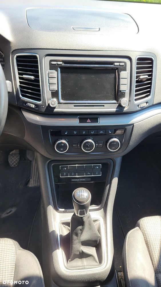 Volkswagen Sharan 2.0 TDI Comfortline - 17