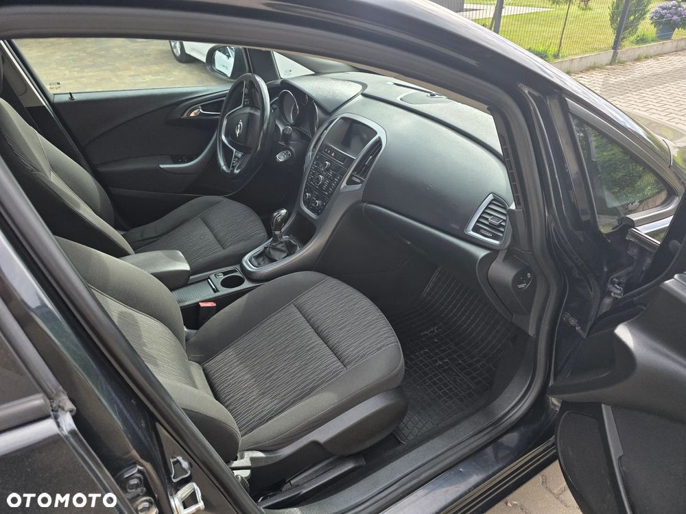 Opel Astra 1.7 CDTI - 10