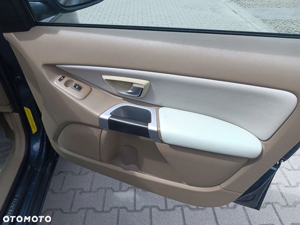 Volvo XC 90 D5 Summum - 16