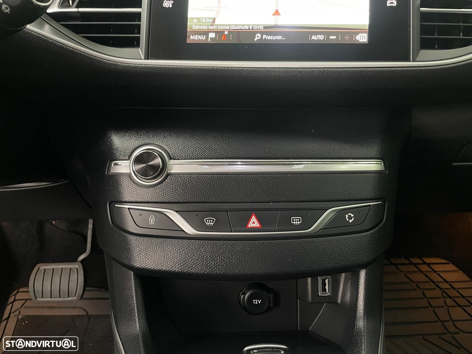 Peugeot 308 1.2 PureTech Allure Pack EAT8 - 20