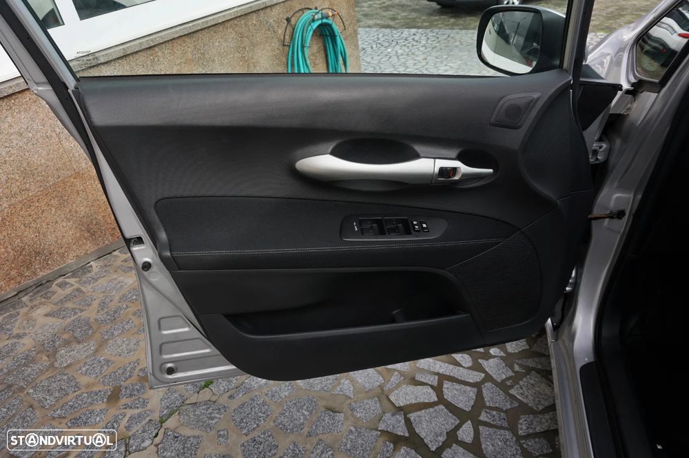 Toyota Auris 1.33 VVT-i Life+ - 10