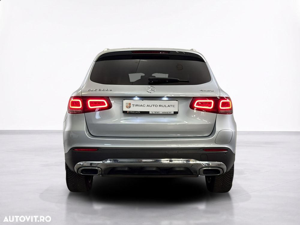 Mercedes-Benz GLC 300 e 4Matic 9G-TRONIC - 5