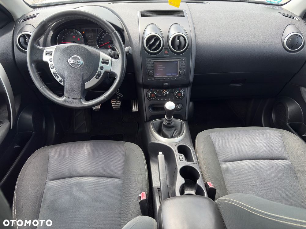 Nissan Qashqai+2 2.0 Acenta - 17