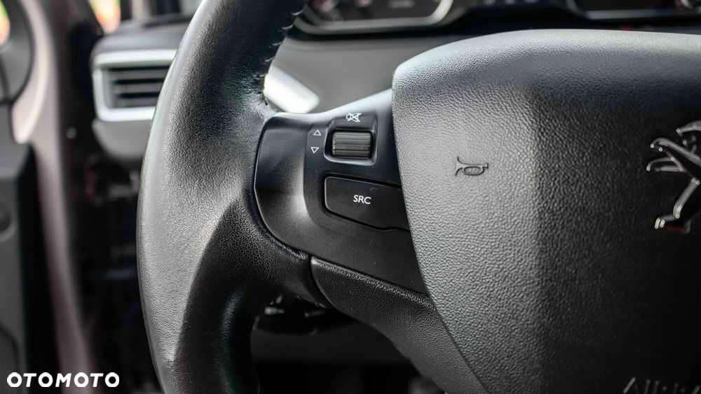 Peugeot 208 1.2 VTi Business Line - 16