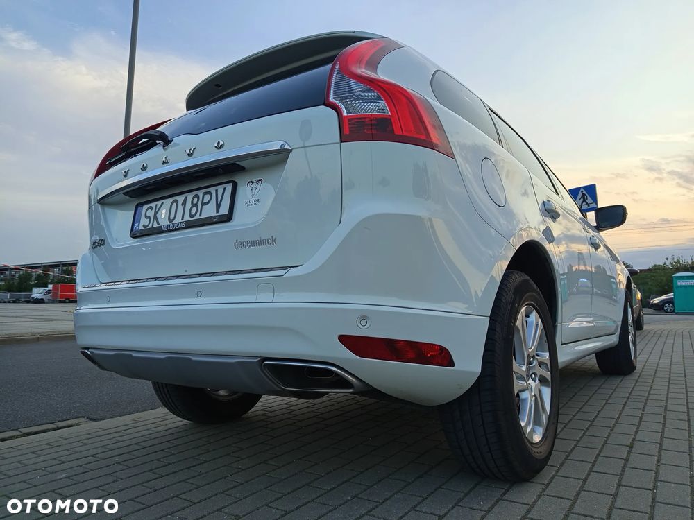 Volvo XC 60 D4 Drive-E Momentum - 16