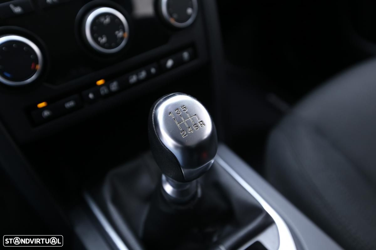 Land Rover Discovery Sport - 17