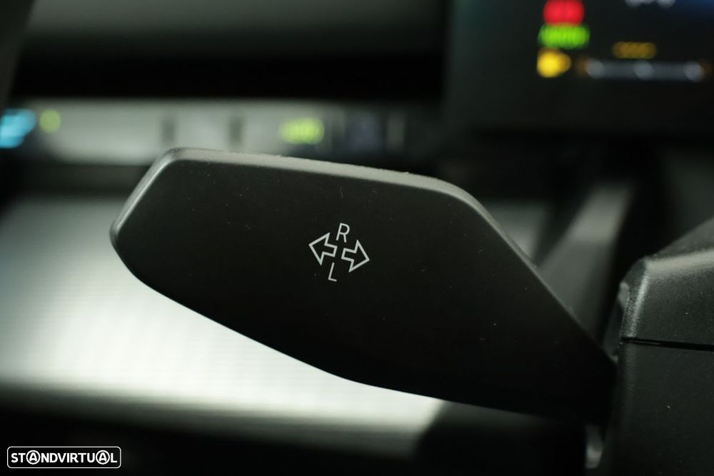 BMW 520 d Pack Desportivo M - 19