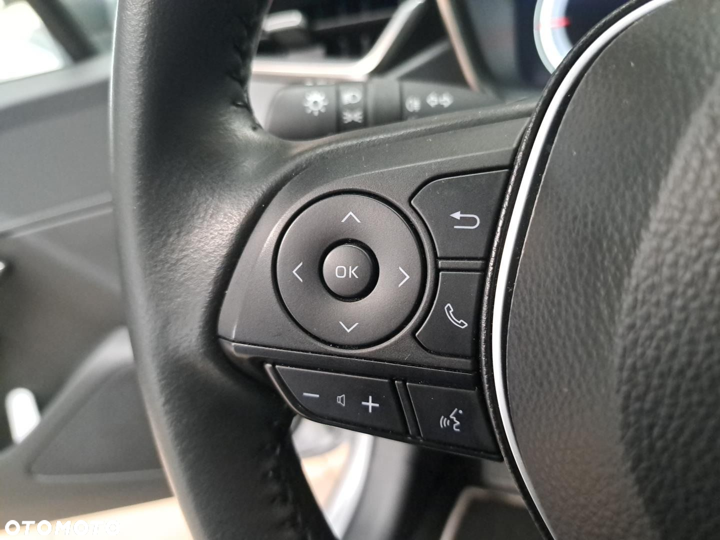 Toyota Corolla - 18