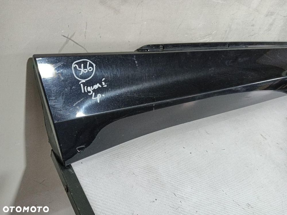 LISTWA DRZWI LEWY PRZÓD  VW TIGUAN 5NA854939 - 2