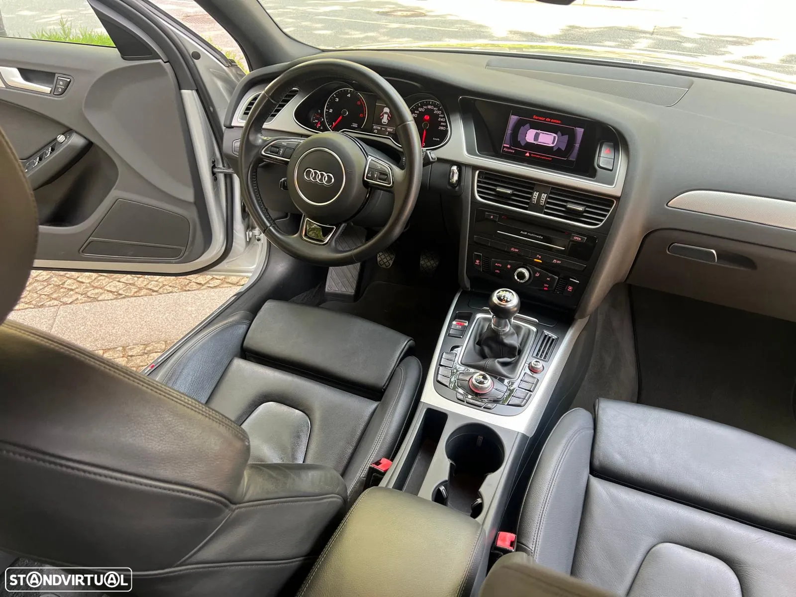 Audi A4 Avant 2.0 TDI Business Line S-line - 24
